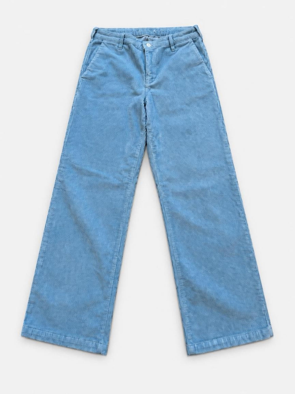 Hellblaue Cordhose mit weitem Bein – Größe 38