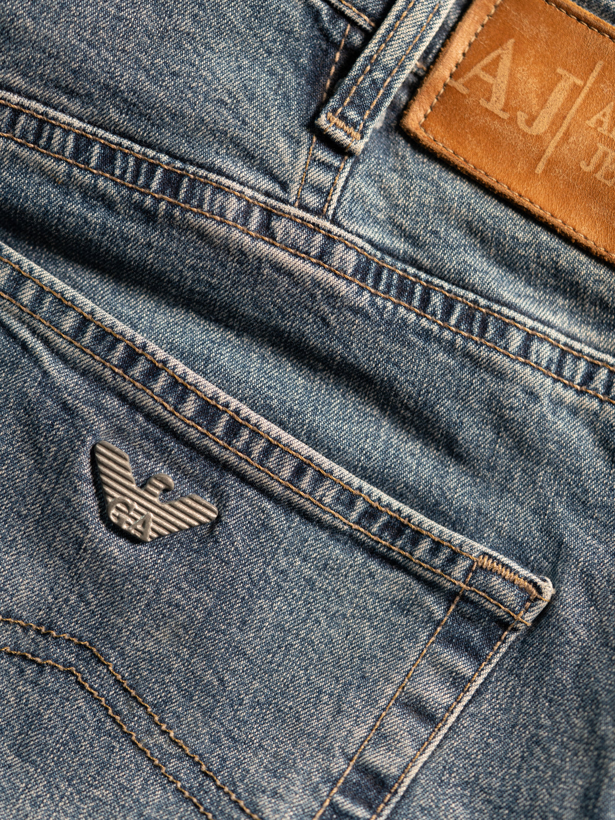 Armani Jeans Herren – Größe 32