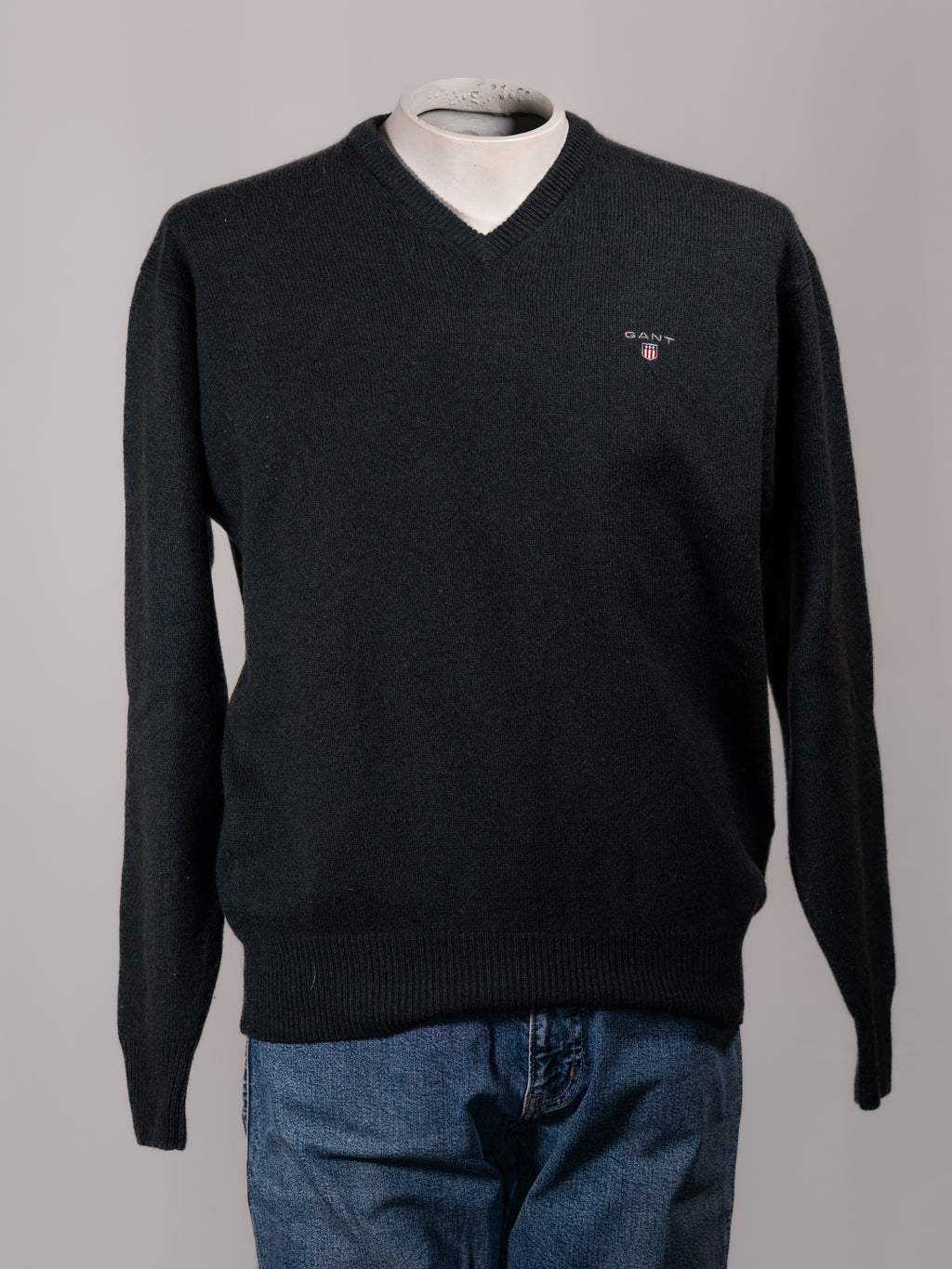 GANT Wollpullover – Dunkelgrün mit V-Ausschnitt