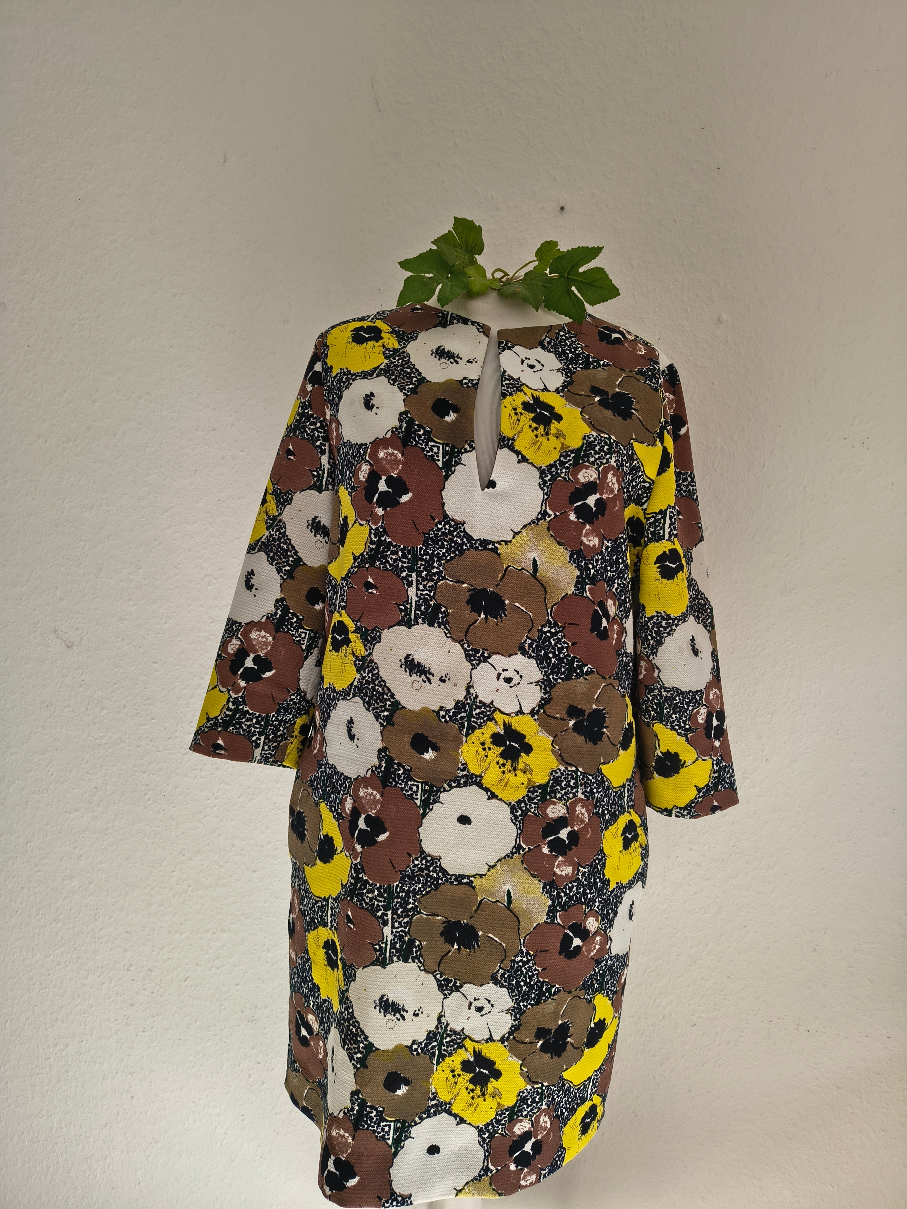 Essentiel Antwerp Kleid – Größe 38 (M)