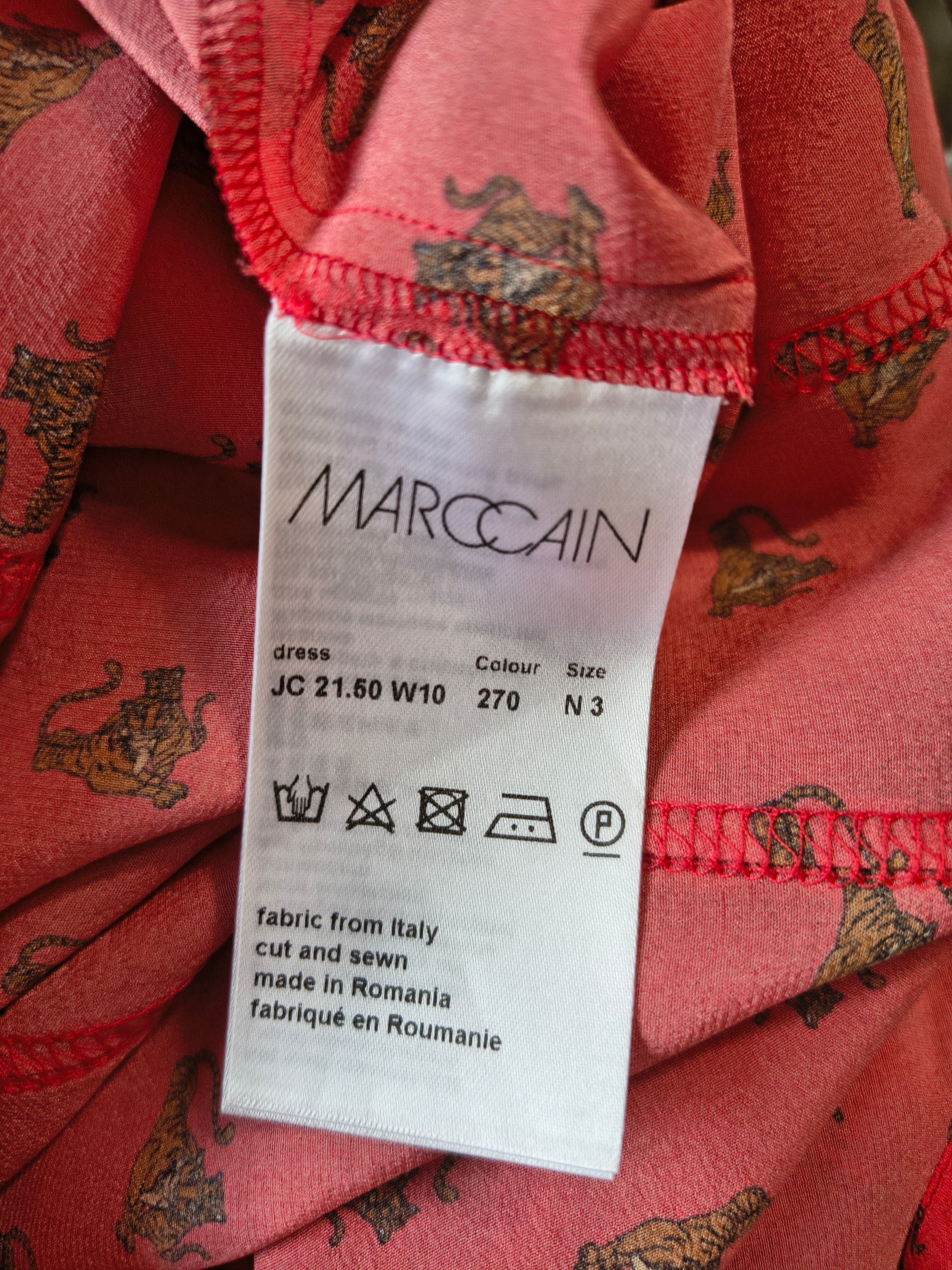 Marc Cain Seidenkleid in Rot mit Schleifendetail – Größe N3